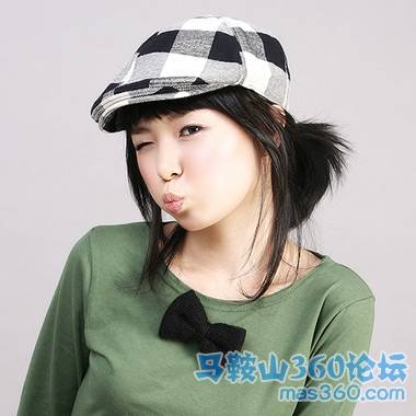 这个女子很漂亮
