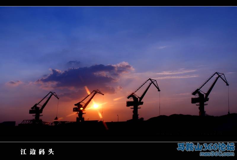 江边码头.jpg