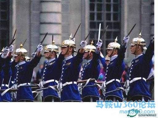 瑞典  好精致的服装，有古味儿