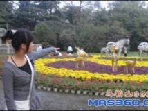 快来人啊·······咱发现了一个············